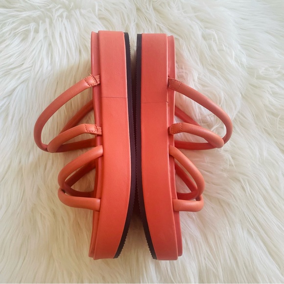 AND NWOT Pink Coral Dory Platform Sandals - Picture 3 of 11